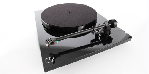 Turntable - Rega Planar 1