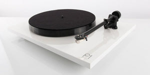 Turntable - Rega Planar 1 Plus